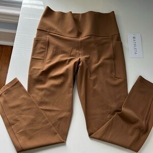 NWT Athleta Salutation Stash High Rise Leggings
